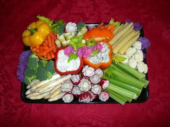 Creating The Perfect Vegetable Tray