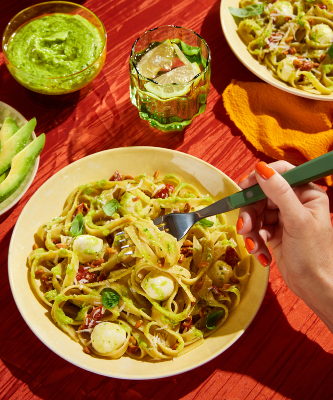 Avocado Pesto Pasta