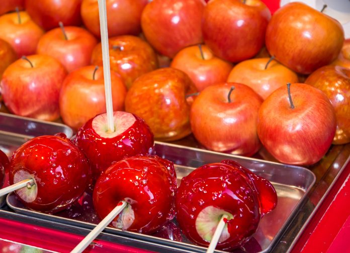 How to Make Jelly Apples for Some Fall Fun