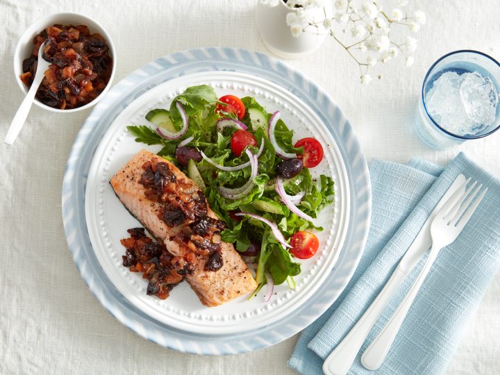Fresh-grilled Salmon with an Extra Healthy Secret