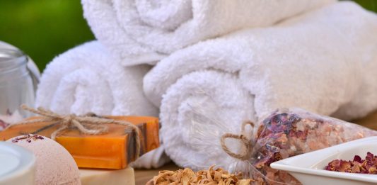Spa Gift Basket to Soothe Body and Mind