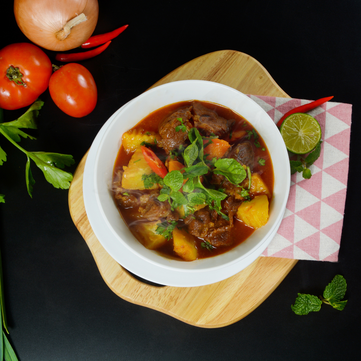 Warming Beef Stew for a Chilly Night: A Slow Cooker Recipe