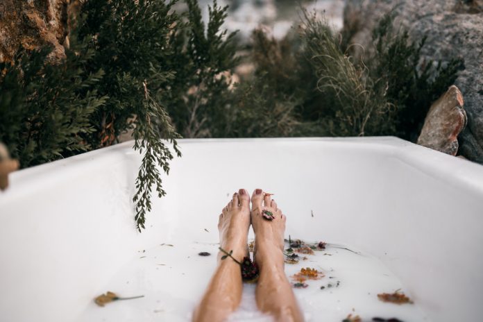 Unwinding Aromatherapy Bath