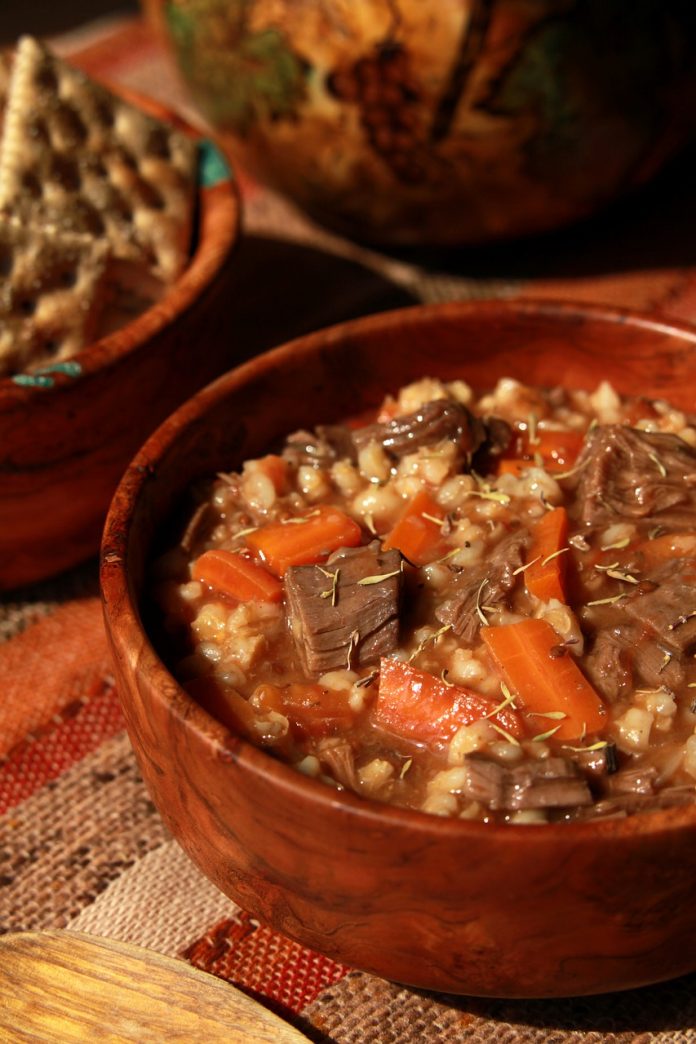 How to Make Beef Barley Vegetable Soup