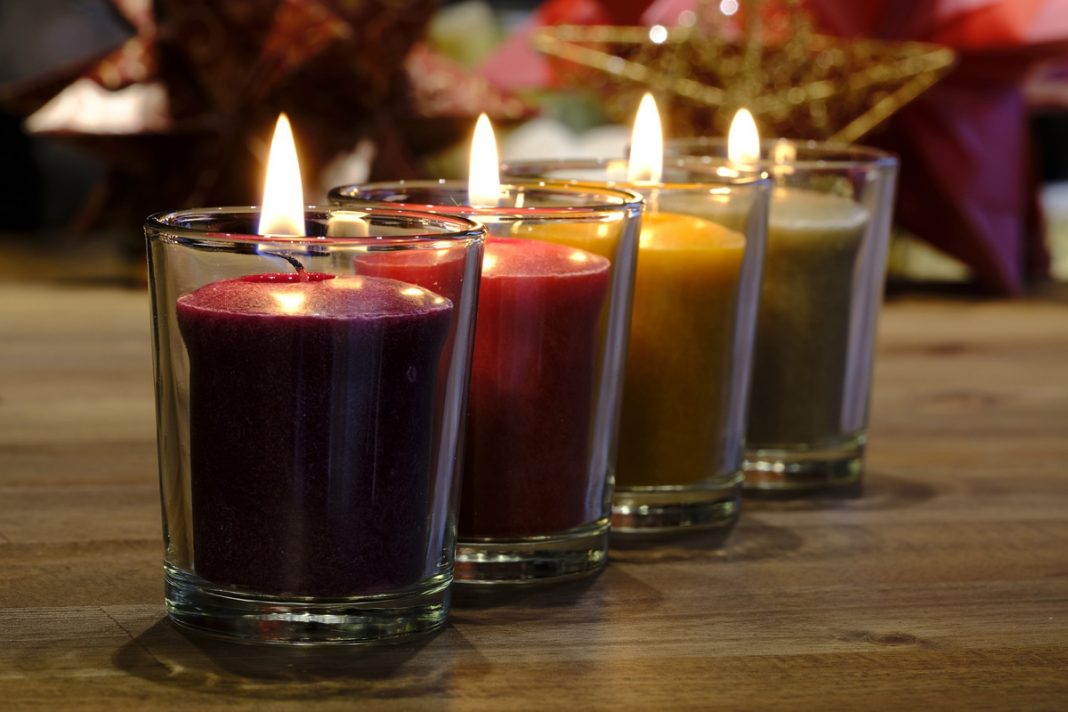 Make a Candle That Smells Strong When it Burns