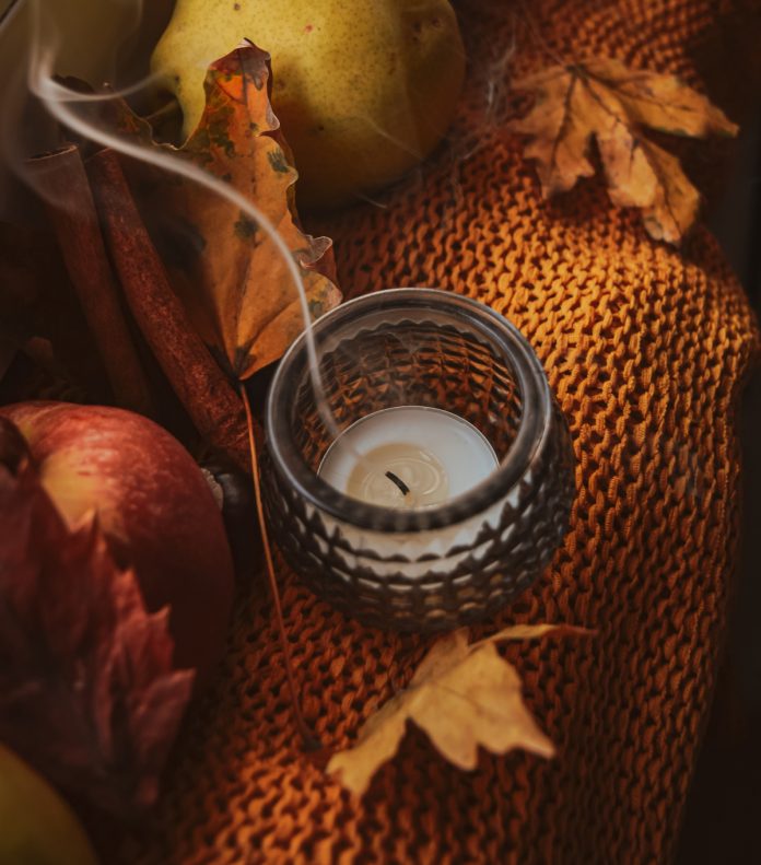 Easy Autumn Candle Crafts