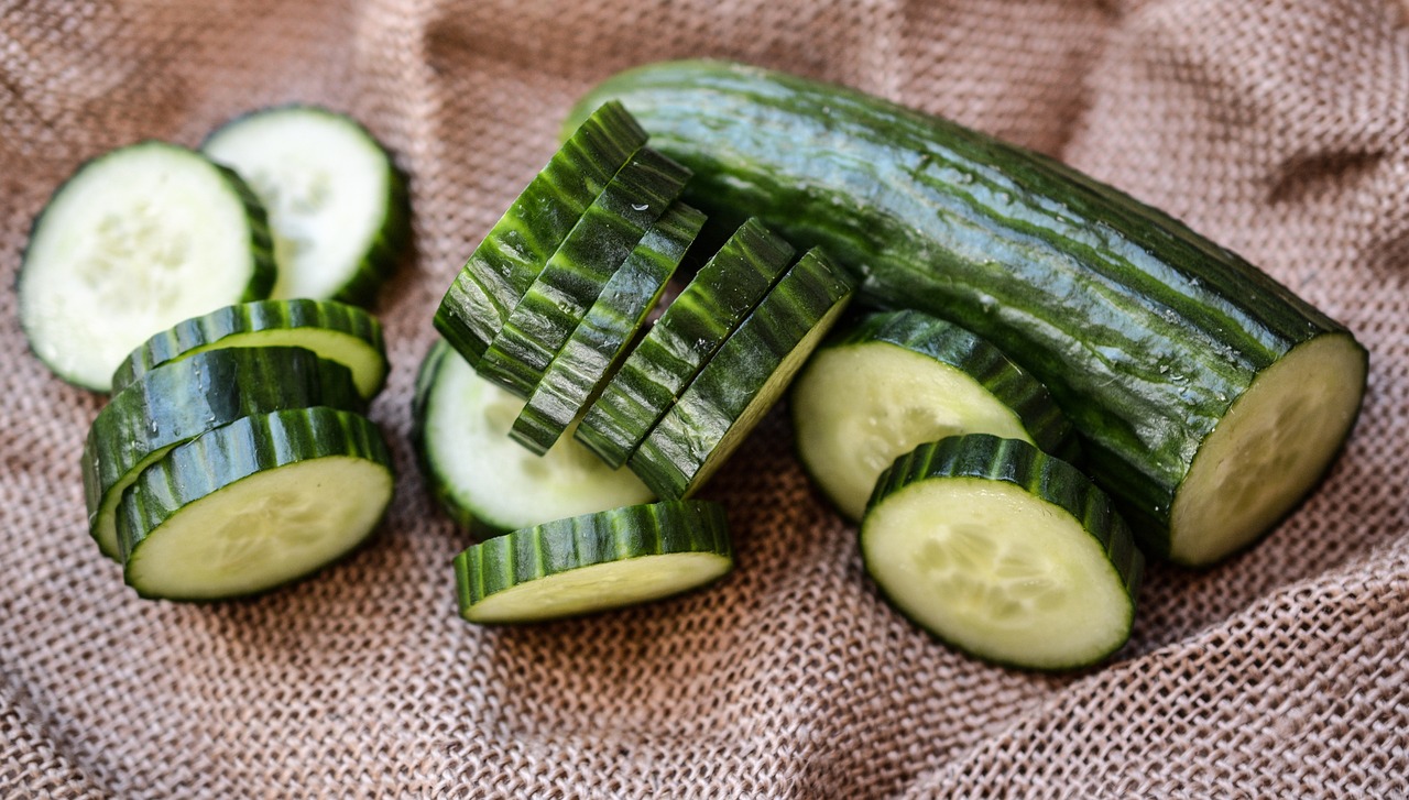 Why Cucumber is a Cool Rosacea Remedy