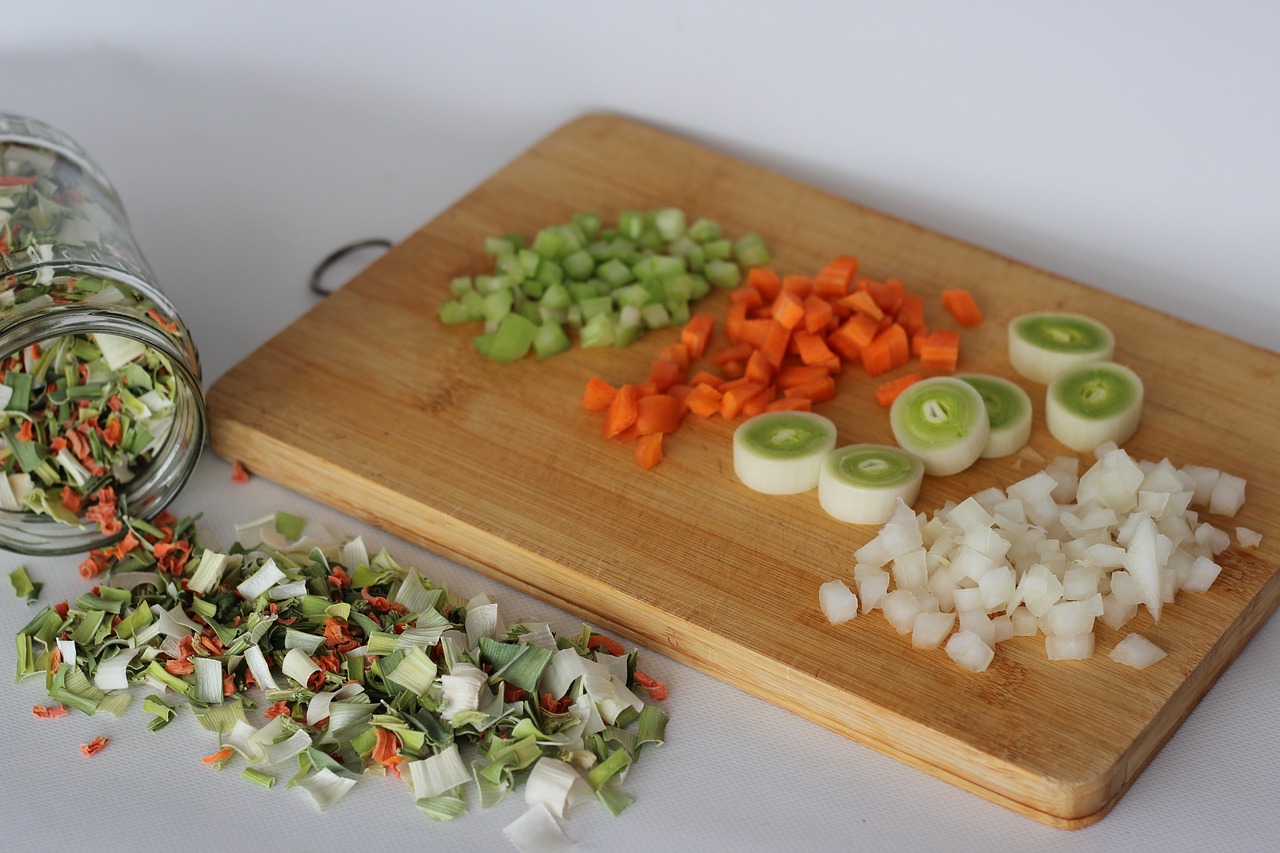 Dehydrate Vegetables for Long Life