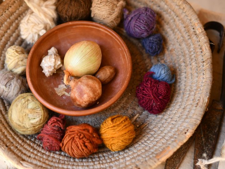 Natural Dyes – Tips for Getting Bright Colours on Wool