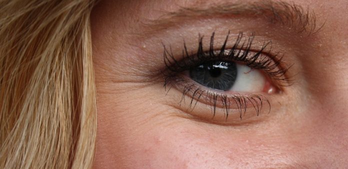 Are Crow’s Feet Around The Eyes Troubling You?