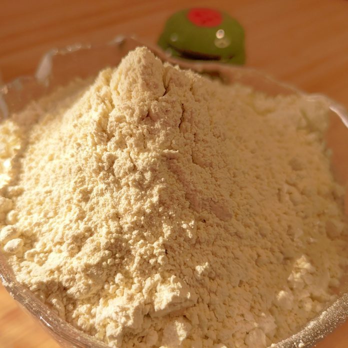 Acorn Flour: A Guide to Making Your Own Nutritious and Gluten Free Flour