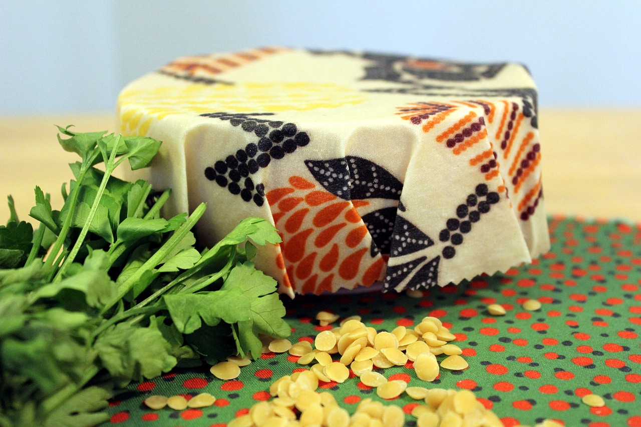 Sustainable Living: How to Make Beeswax Bowl Covers