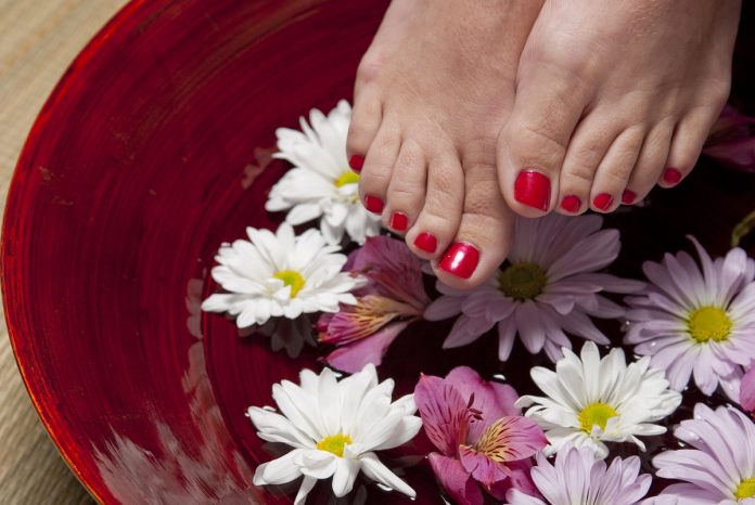 How to Make Your Own Foot Soak