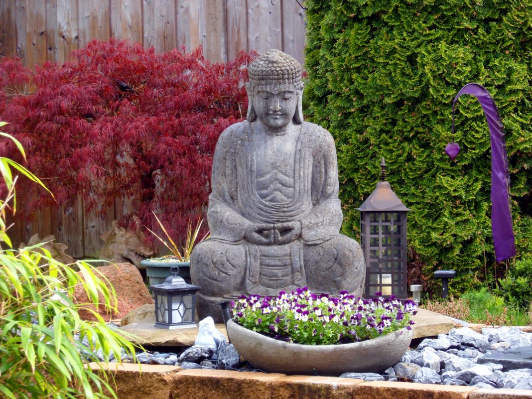 10 Easy Ways to Create a Sacred Garden - Pioneerthinking.com