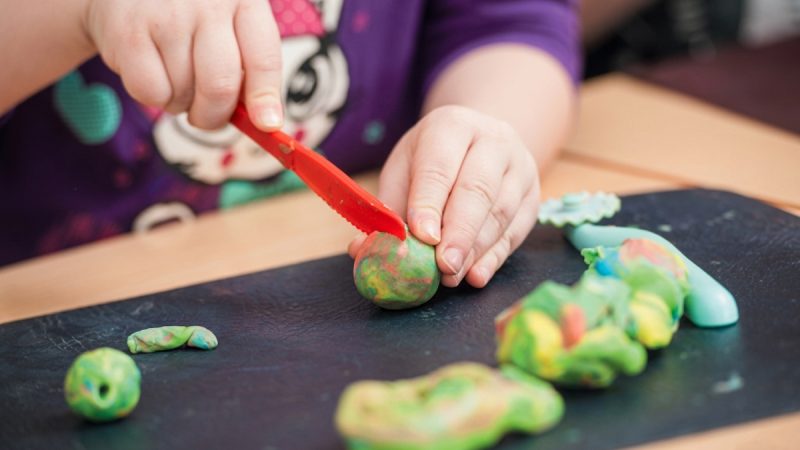 Easy DIY Playdough Recipe