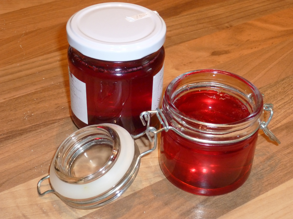 Homemade Jelly - Bottling The Fruits of Summer