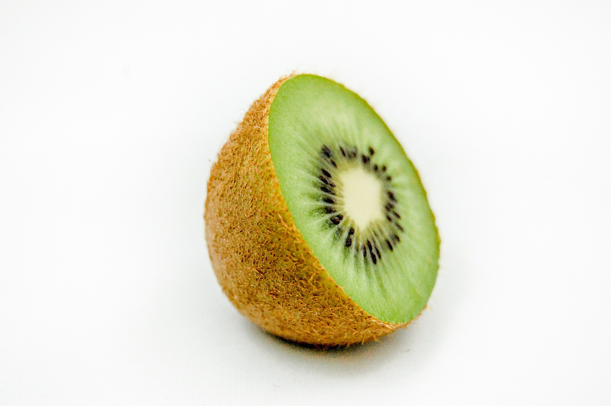 The Best Facial Masks from Kiwi Fruit