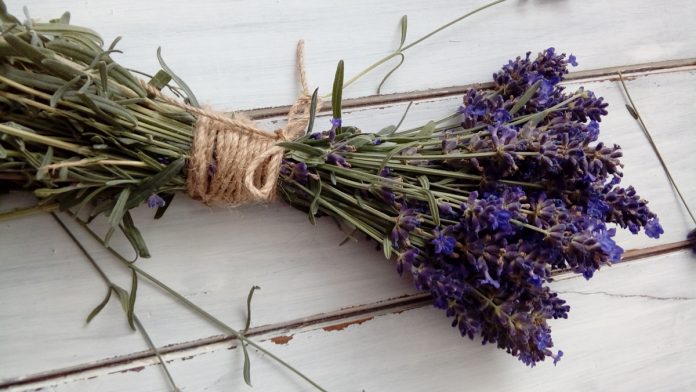 How To Make Dried Lavender
