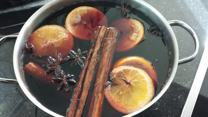 Learn How to Make Mulled Wine at Home