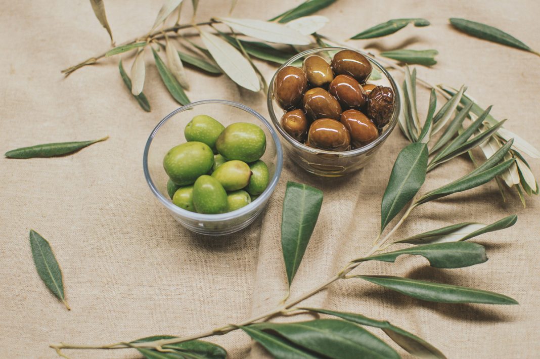 How to Pickle Your Own Olives at Home A Recipe for Pickling Olives