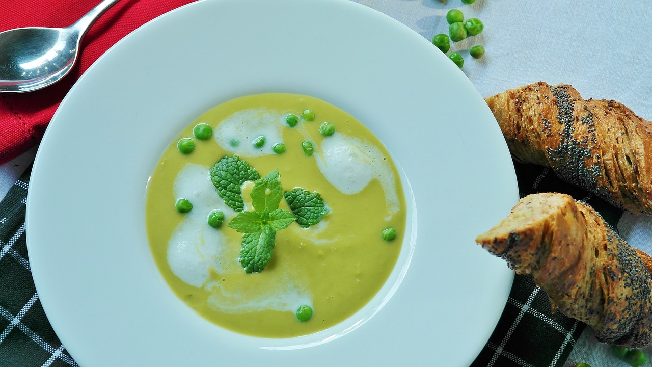 Instant Pot: Spring Pea Soup