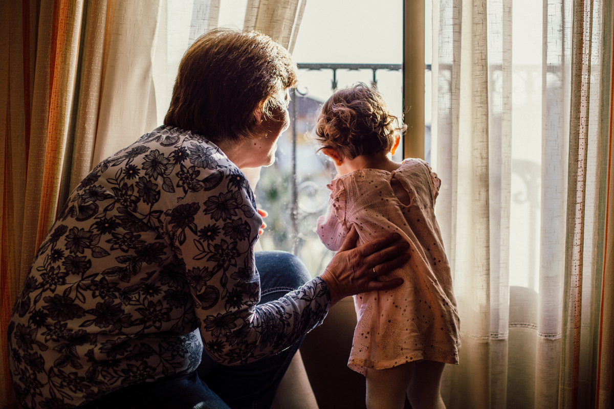 Improving Your Relationship with Your Grandchildren – 10 Tips For Grandparents