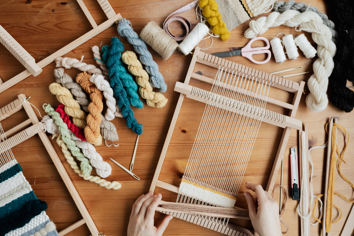 Knitting Needles, Looms, and Machines for Beginners