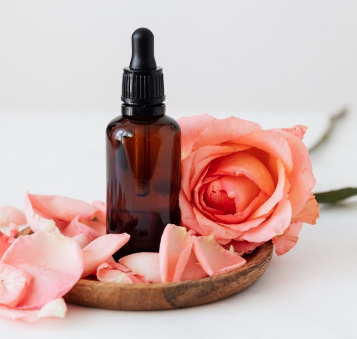 Rose Oil & Petal Treatment