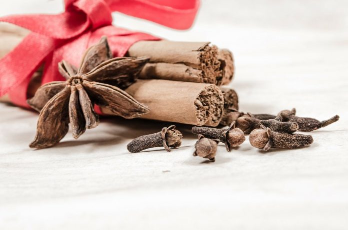 Top Five Spices to Add Zing to Winter Holiday Baking