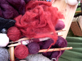 Natural Dyes – Tips for Getting Bright Colours on Wool